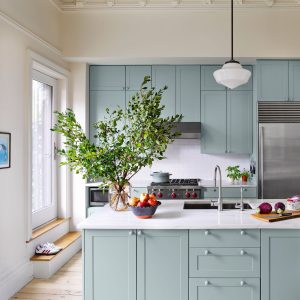 How to Spray Paint Cabinets Like a Professional: The Ultimate Kitchen Makeover 6 Spray Paint Cabinets