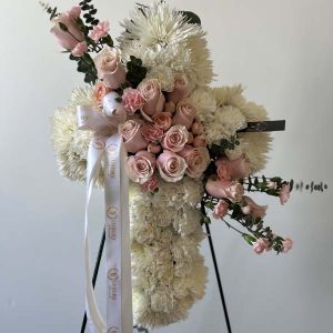Funeral Spray Flowers: How to Choose the Perfect Memorial Tribute 7 Funeral Spray Flowers